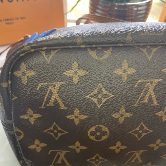 Louis Vuitton Limited Edition Monogram Patches Neverfull - Picture 8 of 8